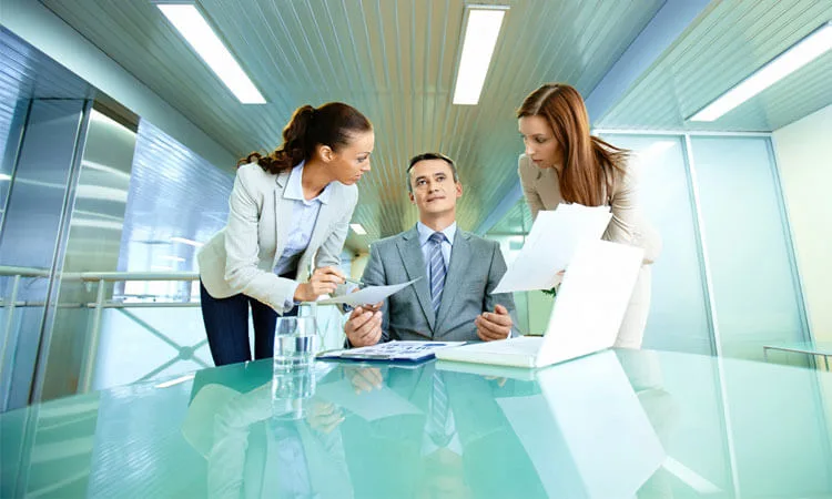 Talent Acquisition, Employee Engagement, and Succession Plan - 懂球帝